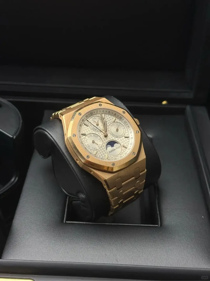 Audemars Piguet Royal Oak Perpetual Calendar Silver 26574OR.OO.1220OR.01 - Image 3