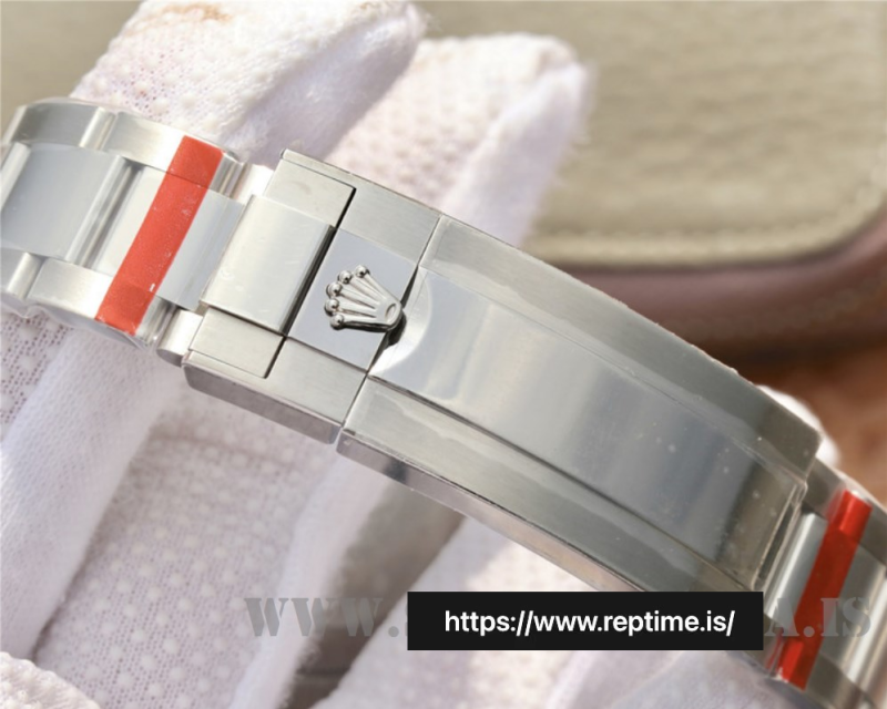 Rolex Submariner 116610LV Men Automatic 40MM - Image 11
