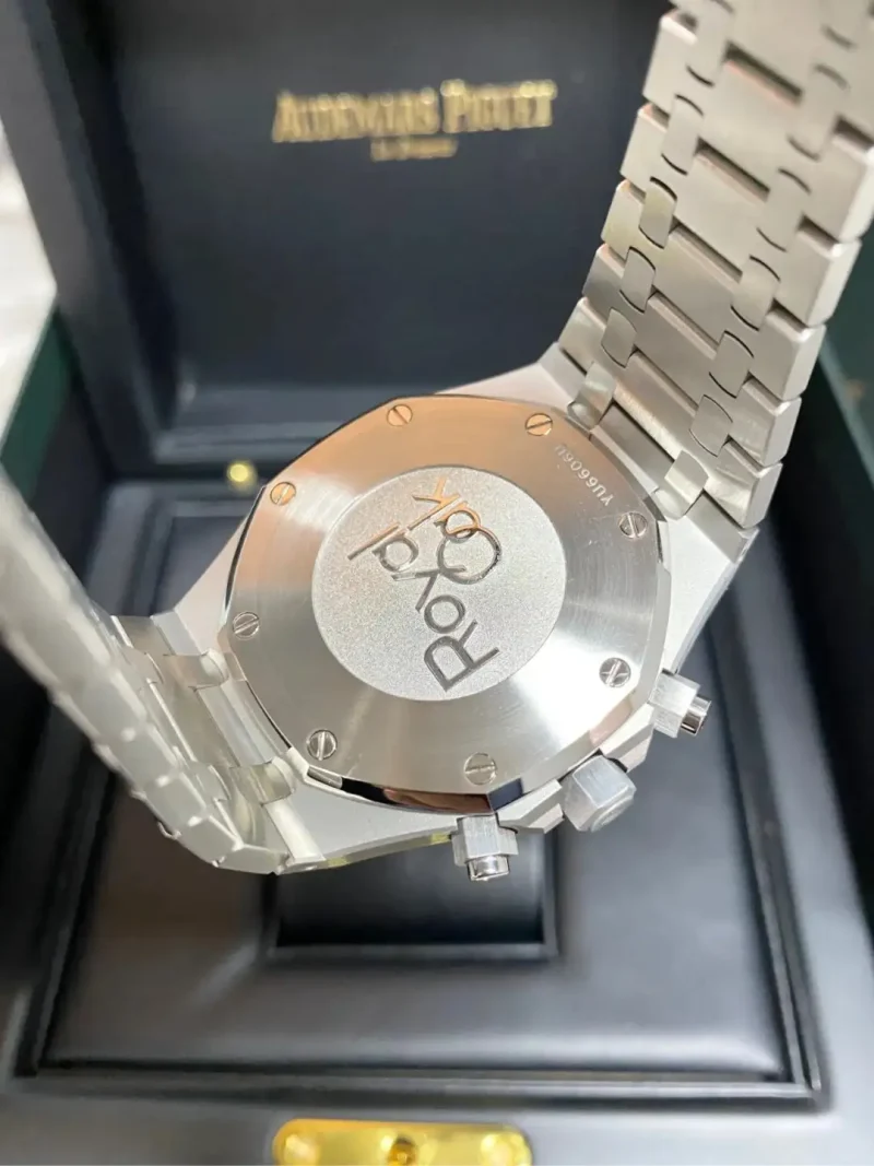 Audemars Piguet Royal Oak Selfwinding Chronograph Silver 26331ST.OO.1220ST.03 - Image 6