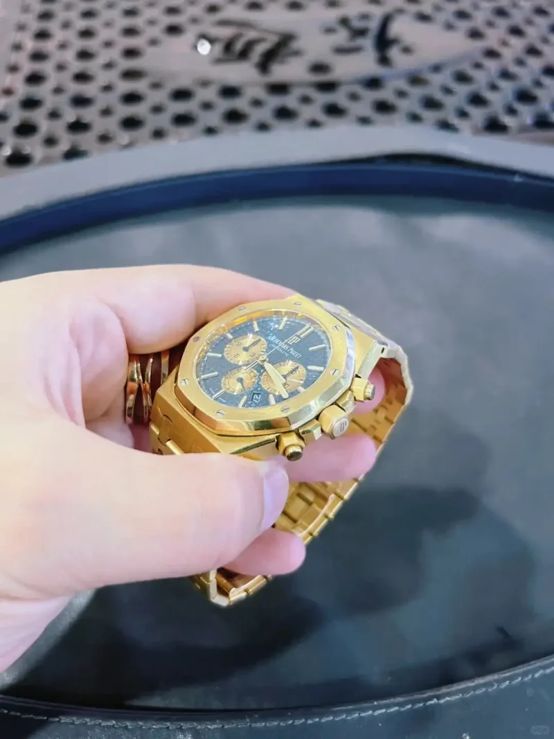 Audemars Piguet Royal Oak Offshore Selfwinding Chronograph Blue 26331BA.OO.1220BA.01 - Image 4