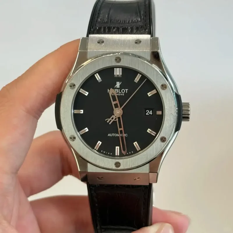 Hublot Classic Fusion Men Automatic Black Alligator Watch 565.NX.1171.LR - Image 2