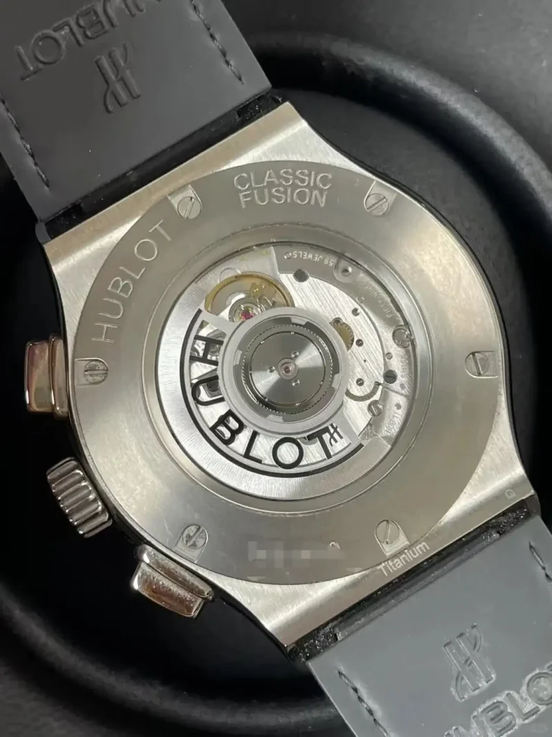 Hublot Classic Fusion Men Automatic Green Alligator Watch 541.NX.8970.LR - Image 3