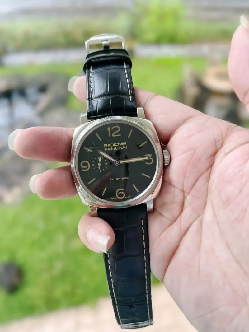Panerai Radiomir Men Automatic Black Alligator Watch PAM00572 - Image 2