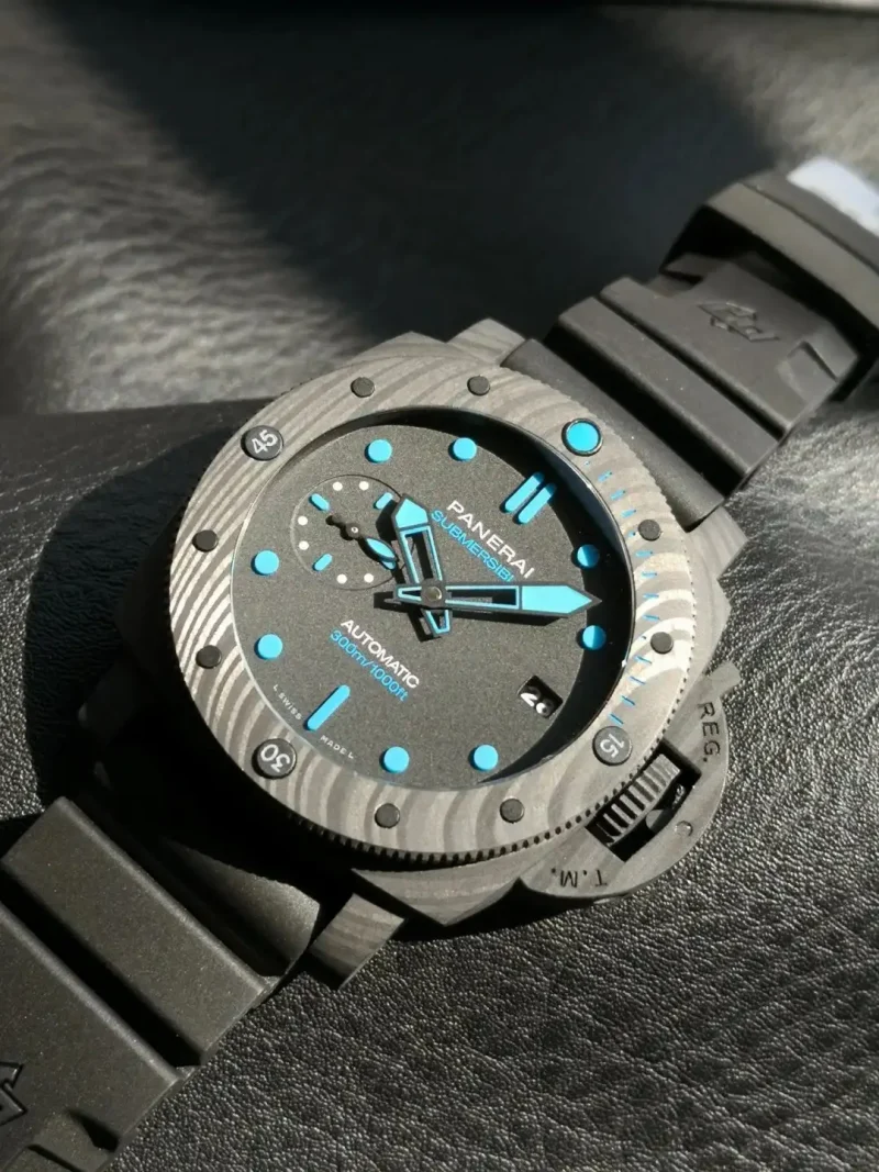 Panerai Submersible Men Automatic Black Rubber Watch PAM00960 - Image 4