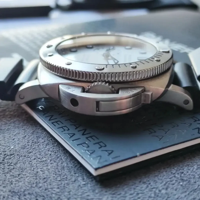 Panerai Submersible Men Automatic White Rubber Watch PAM01223 - Image 4