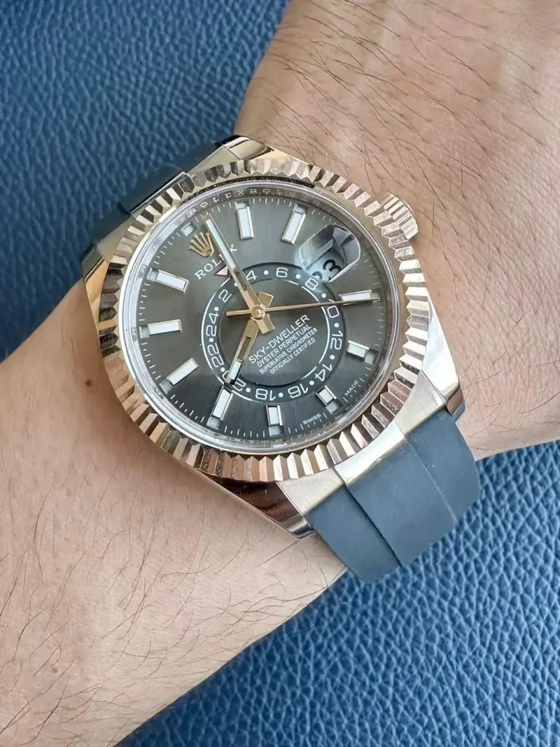 Rolex Sky-Dweller 326235 Black - Image 2