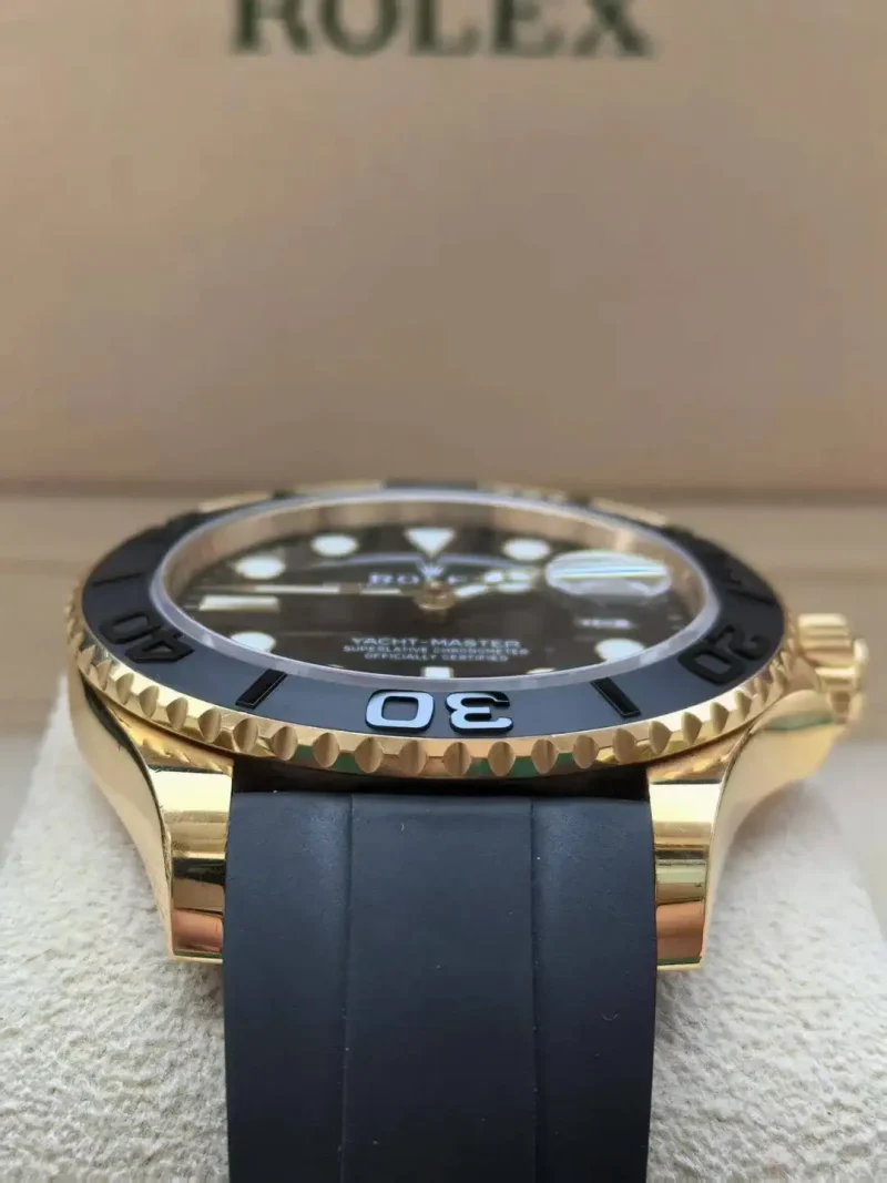 Rolex Yacht Master 42 Oyster 42 mm yellow gold 226658 - Image 4