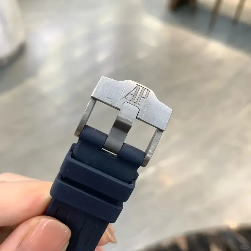Audemars Piguet Royal Oak Offshore Selfwinding Chronograph Blue, Silver 26480TI.OO.A027CA.01 - Image 5