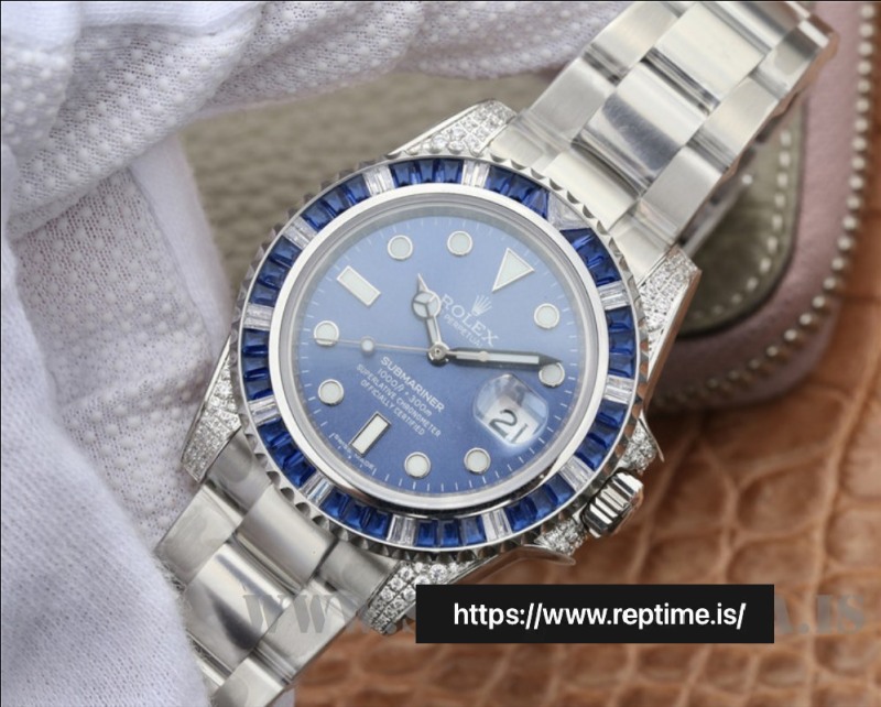 Rolex Submariner 116610LV Men Automatic 40MM - Image 3