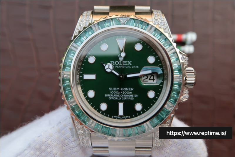 Rolex Submariner 116610 Men Automatic 40MM - Image 4