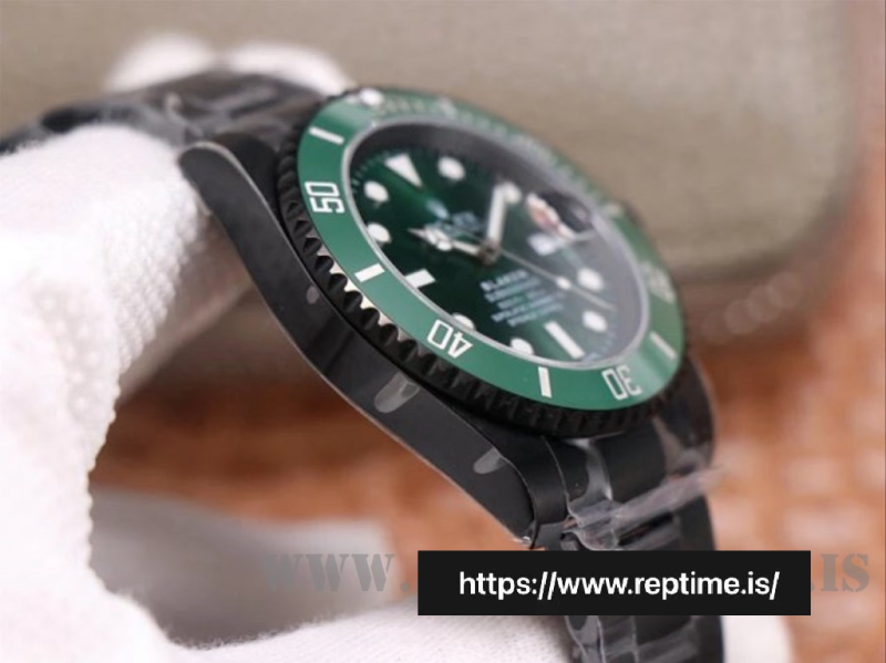 Rolex Submariner 116610LN Men Automatic 40MM - Image 5