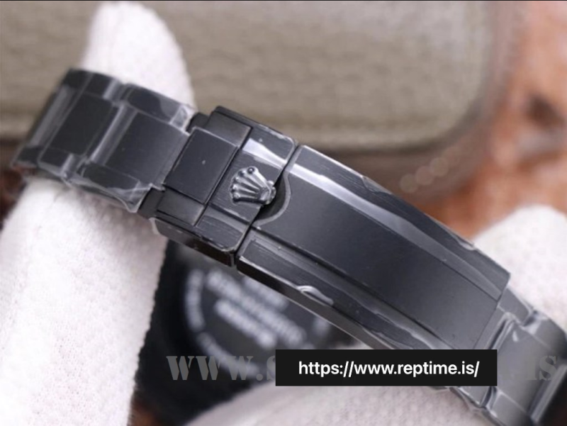 Rolex Submariner 116610LN Men Automatic 40MM - Image 7