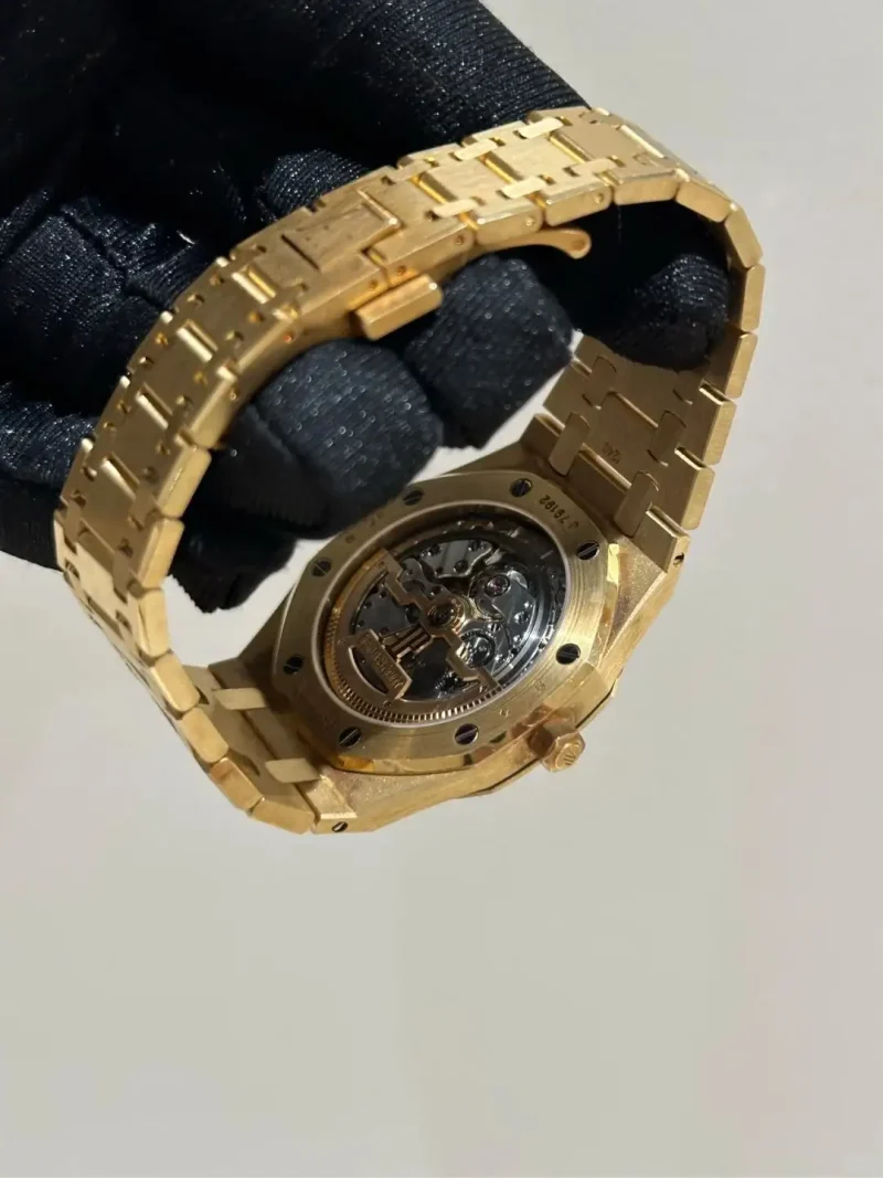 Audemars Piguet Royal Oak Jumbo Extra-Thin Blue 15202BA.OO.1240BA.01 - Image 3