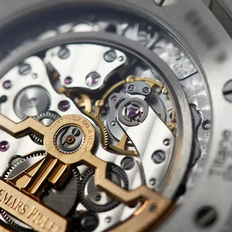 Audemars Piguet Royal Oak Jumbo Extra-Thin Blue 15202IP.OO.1240IP.01 - Image 4