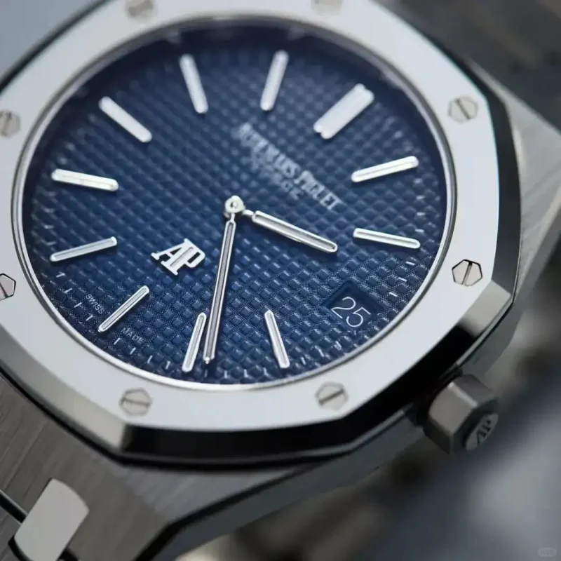 Audemars Piguet Royal Oak Jumbo Extra-Thin Blue 15202IP.OO.1240IP.01 - Image 5