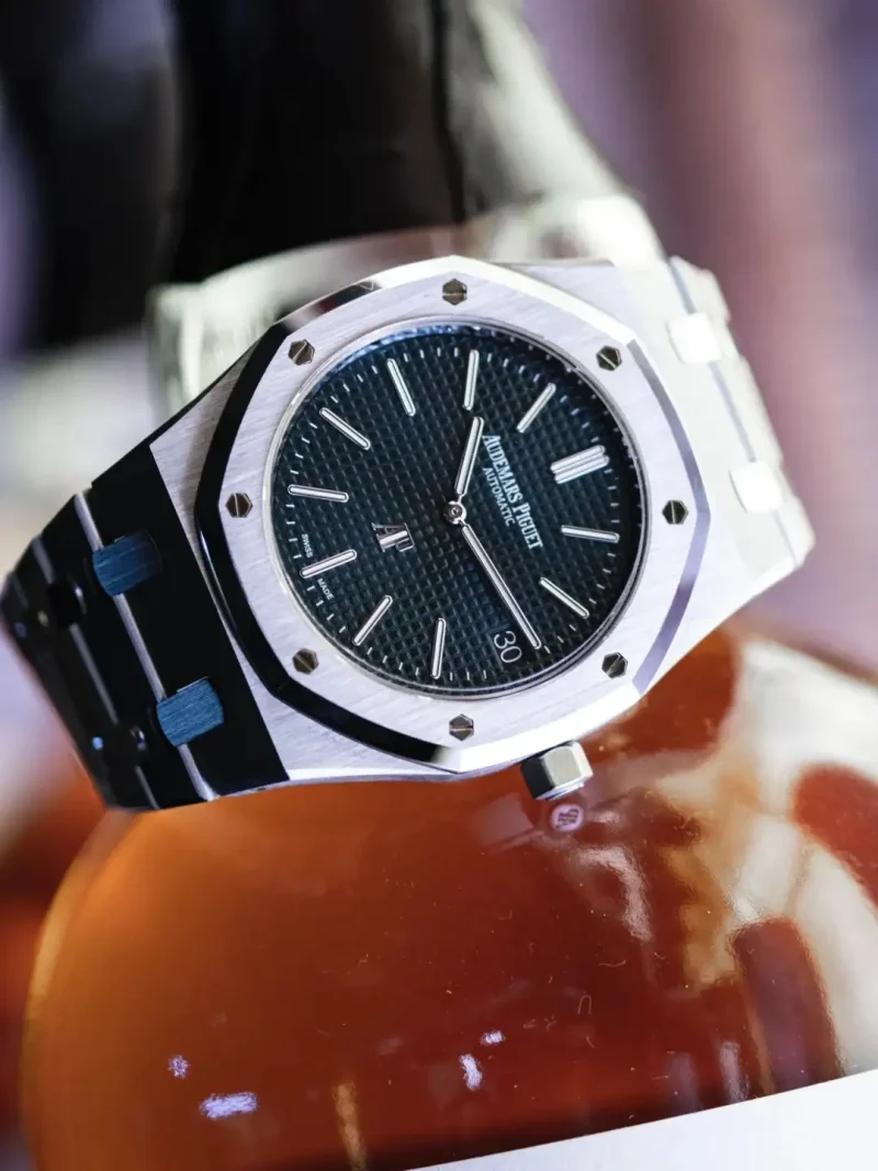 Audemars Piguet Royal Oak Jumbo Extra-Thin Blue 15202ST.OO.1240ST.01 - Image 6
