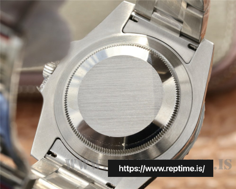 Rolex Submariner 116610LV Men Automatic 40MM - Image 9