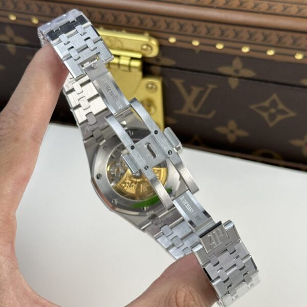 Swiss 1:1 Audemars Piguet Replica 11 Watch Royal Oak 15450ST Grey Dial Factory APS 37mm - Top Watch - Image 9
