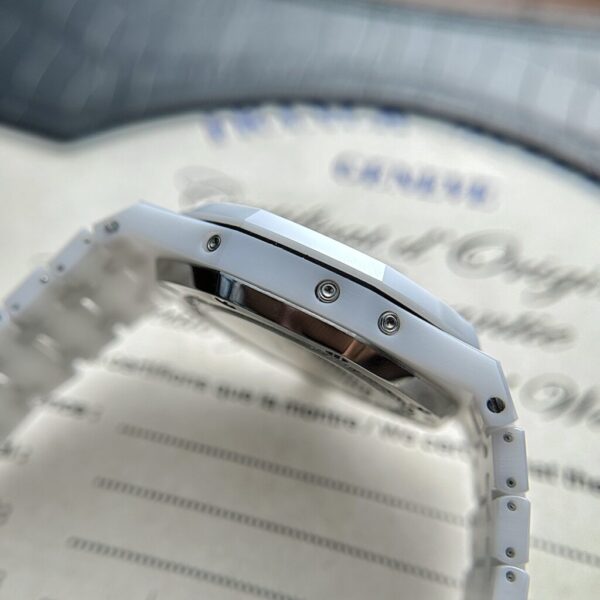 Replica Audemars Piguet Replica 1:1 Watch Royal Oak 26579CB White Ceramic 41mm - Top Watch - Image 5