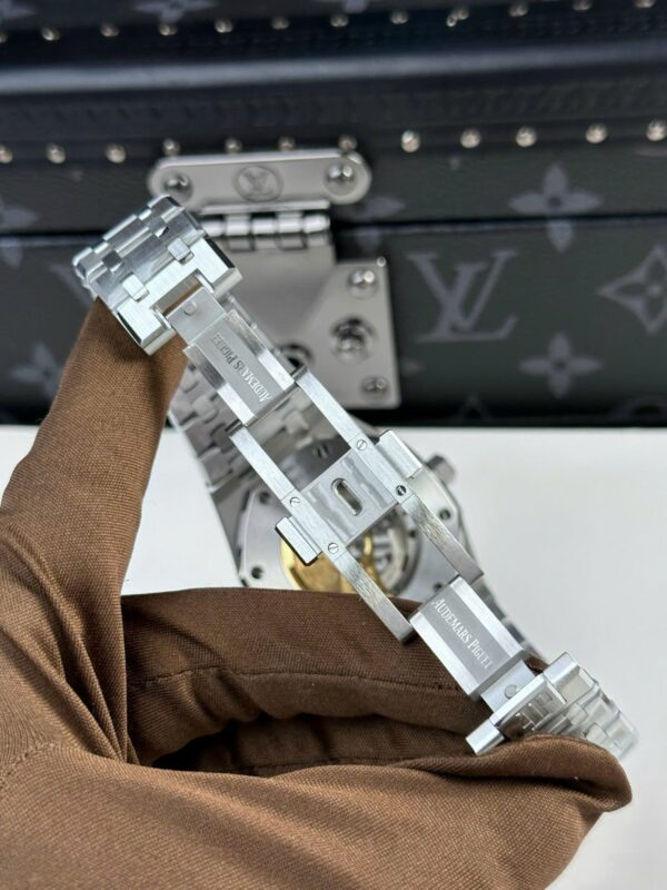 Replica Audemars Piguet Royal Oak 15400ST Replica Watches Dial Blue APS Factory 41mm - Top Watch - Image 11