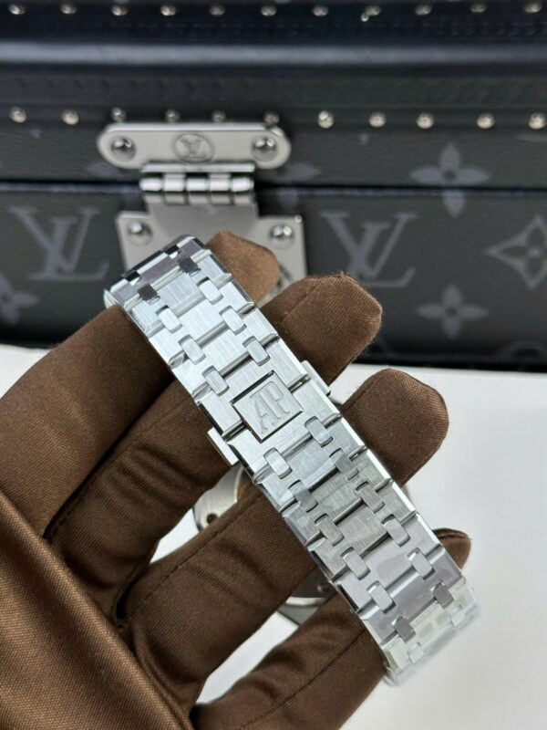 Replica Audemars Piguet Royal Oak 15400ST Replica Watches Dial Blue APS Factory 41mm - Top Watch - Image 12