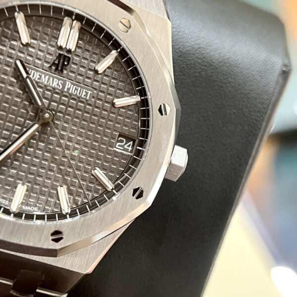 Replica Audemars Piguet Royal Oak 15500ST Replica 1:1 Watch Gray Dial Metal Strap ZF 41mm - Top Watch - Image 4