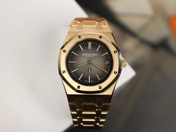 Swiss 1:1 Audemars Piguet Royal Oak Jumbo Extra-Thin 16202OR Replica Watch ZF 39mm - Top Watch