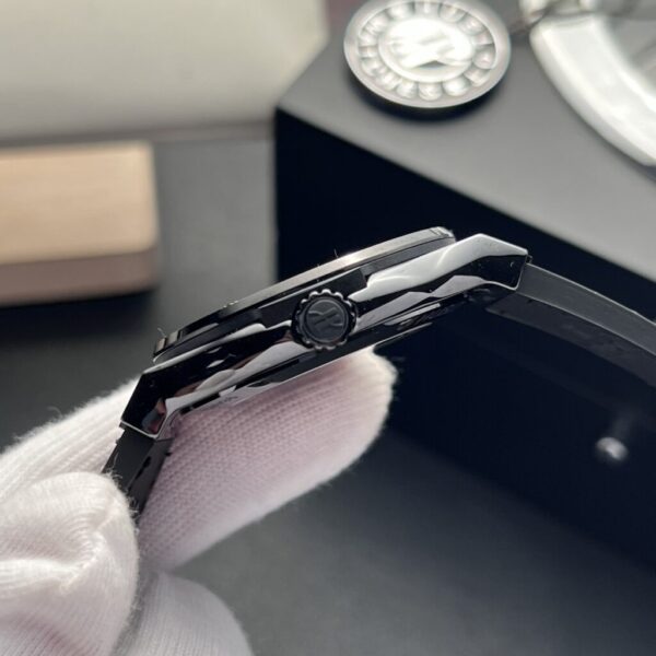 Best Fake Hublot Classic Fusion Ceramic Diamond Bezel Replica High Quality JJZ 42mm - Top Watch - Image 4