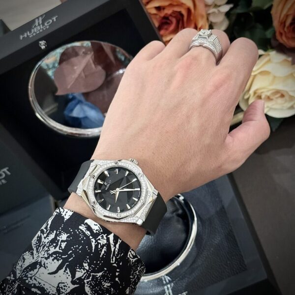 Replica Hublot Orlinski Black With Moissanite Diamond Replica 1:1 Watch 40mm - Top Watch - Image 5