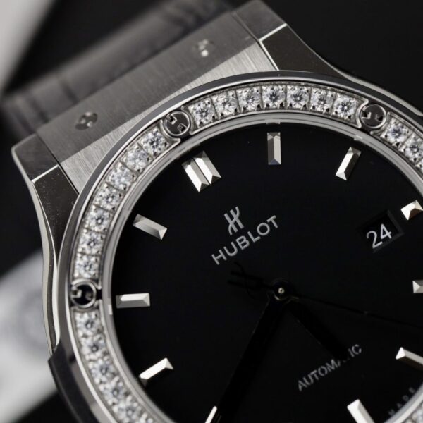Replica Hublot Replica 11 Watch Classic Fusion Face Black Moissanite Diamond APS Factory 42mm - Top Watch - Image 5