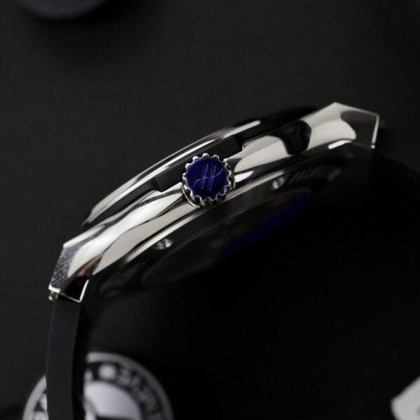 Replica Hublot Replica 11 Watch Classic Fusion Face Black Moissanite Diamond APS Factory 42mm - Top Watch - Image 6