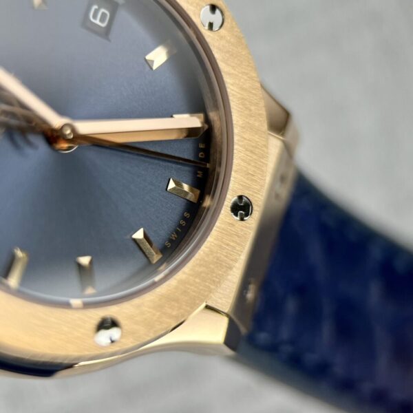 Best Fake Hublot Replica 1: Watch Classic Fusion King Gold Women's Blue 33mm - Top Watch - Image 3