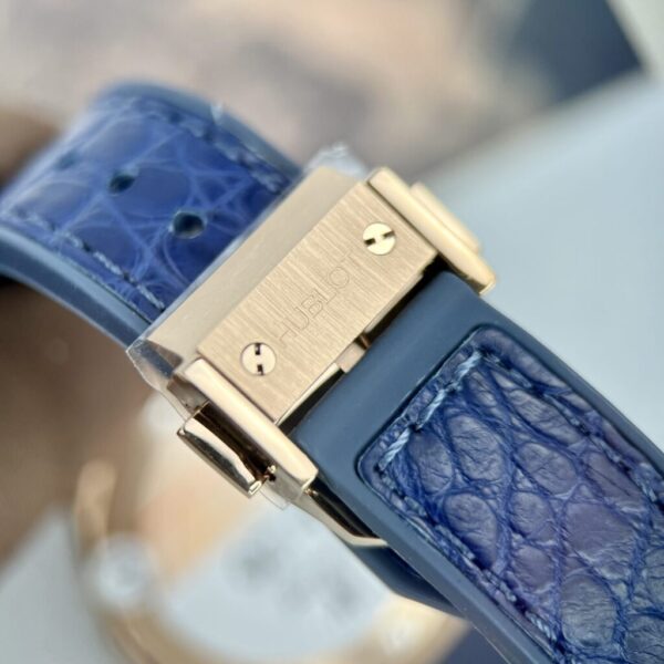 Best Fake Hublot Replica 1: Watch Classic Fusion King Gold Women's Blue 33mm - Top Watch - Image 5