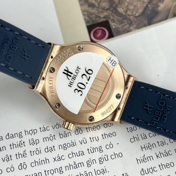 Best Fake Hublot Replica 1: Watch Classic Fusion King Gold Women's Blue 33mm - Top Watch - Image 6