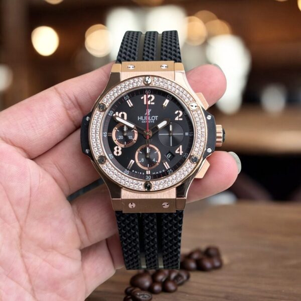 Replica Hublot Replica 1:1 Watch Stone Bezel Big Bang Chronograph King Gold 44mm - Top Watch
