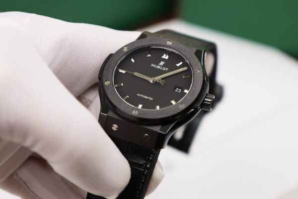 Best Fake Hublot Replica 1:1 Watch Classic Fusion Black Ceramic SW300 Movement 42mm - Top Watch - Image 3