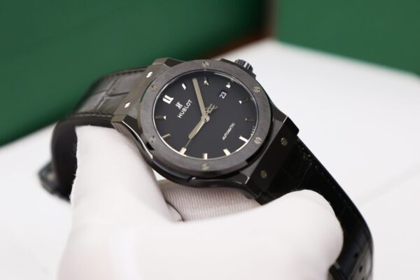Best Fake Hublot Replica 1:1 Watch Classic Fusion Black Ceramic SW300 Movement 42mm - Top Watch - Image 4