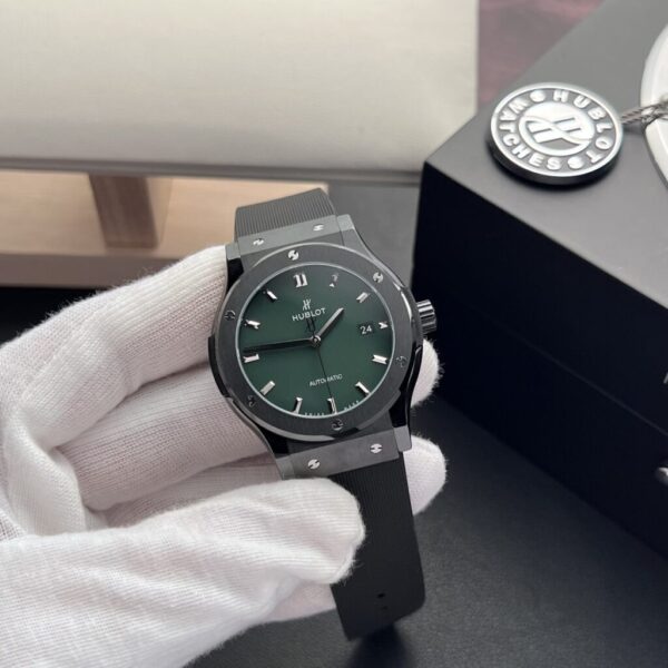Replica Hublot Replica 11 Watch Classic Fusion Ceramic Green Dial Rubber Strap JJZ 42mm - Top Watch - Image 2