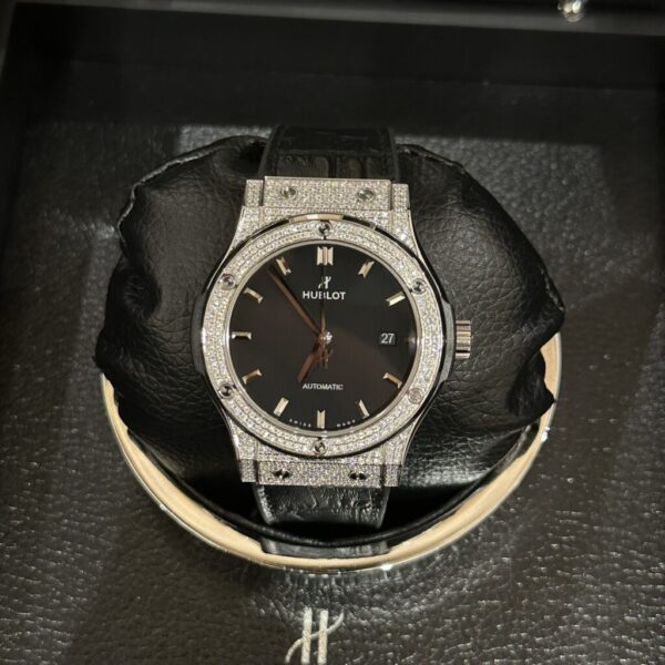 Swiss 1:1 Hublot Replica 1:1 Watch Classic Fusion Full Black Moissanite Diamond 42mm - Top Watch - Image 2