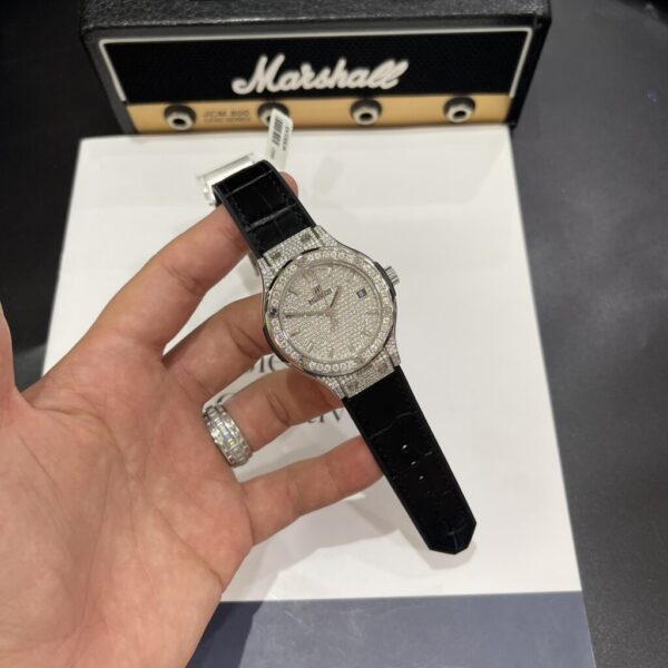 Swiss 1:1 Hublot Replica 11 Watch Classic Fusion Full Diamond Moissanite 38mm - Top Watch - Image 3