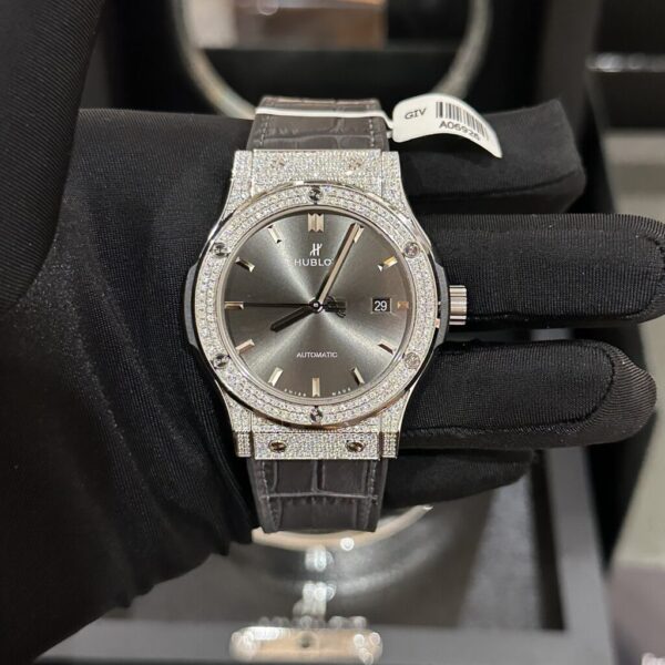 Replica Hublot Replica 1:1 Watch Classic Fusion Full Diamond Moissanite Grey Dial 42mm - Top Watch