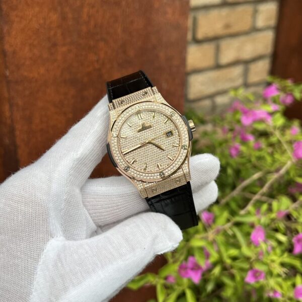 Replica Hublot Replica 11 Watch Classic Fusion King Gold With Full Diamond 42mm - Top Watch - Image 2