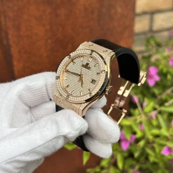Replica Hublot Replica 11 Watch Classic Fusion King Gold With Full Diamond 42mm - Top Watch - Image 4