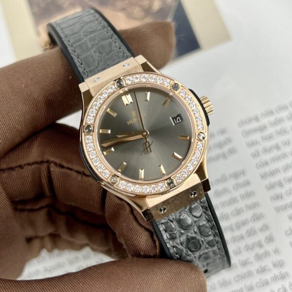Replica Hublot Replica 11 Watch Classic Fusion King Gold Women's Grey Dial Diamond Bezel 33mm - Top Watch - Image 2