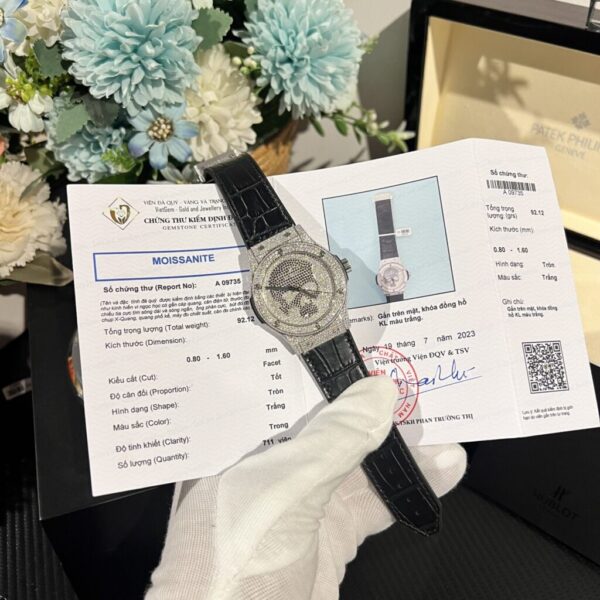 Best Fake Hublot Replica 1:1 Watch Classic Fusion Skull Full Diamond Moissanite 42mm - Top Watch