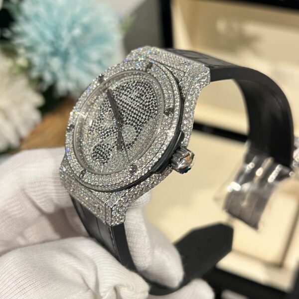 Best Fake Hublot Replica 1:1 Watch Classic Fusion Skull Full Diamond Moissanite 42mm - Top Watch - Image 4