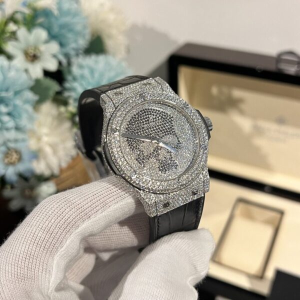 Best Fake Hublot Replica 1:1 Watch Classic Fusion Skull Full Diamond Moissanite 42mm - Top Watch - Image 5