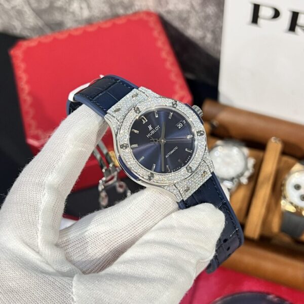 Swiss 1:1 Hublot Replica 11 Watch Classic Fusion Titanium Blue Dial With Moissanite Case 38mm - Top Watch - 图片 2