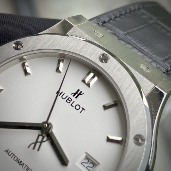 Swiss 1:1 Hublot Replica 1:1 Watch Classic Fusion White Dial JJF Factory 42mm - Top Watch - Image 5