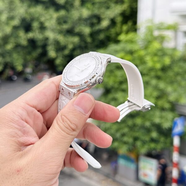 Swiss 1:1 Hublot Replica 1:1 Watch Classic Fusion White Dial With Stone HB Factory 38mm - Top Watch - 图片 4
